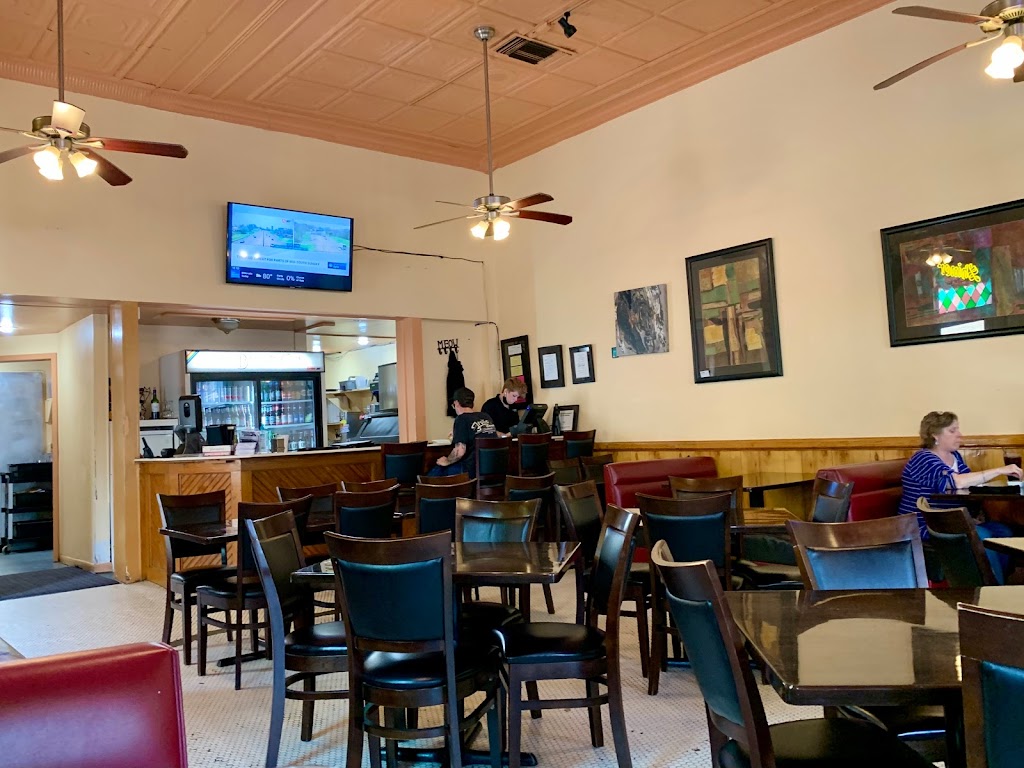 Black Cat Cafe | restaurant | 117 E Main St, El Dorado, AR 71730, USA | 8708629500 OR +1 870-862-9500