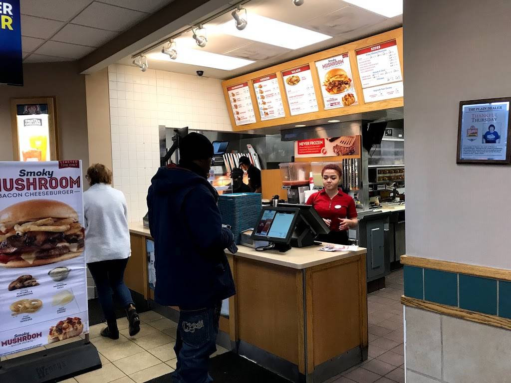 Wendys | restaurant | 820 Richmond Rd, Richmond Heights, OH 44143, USA | 2165863954 OR +1 216-586-3954