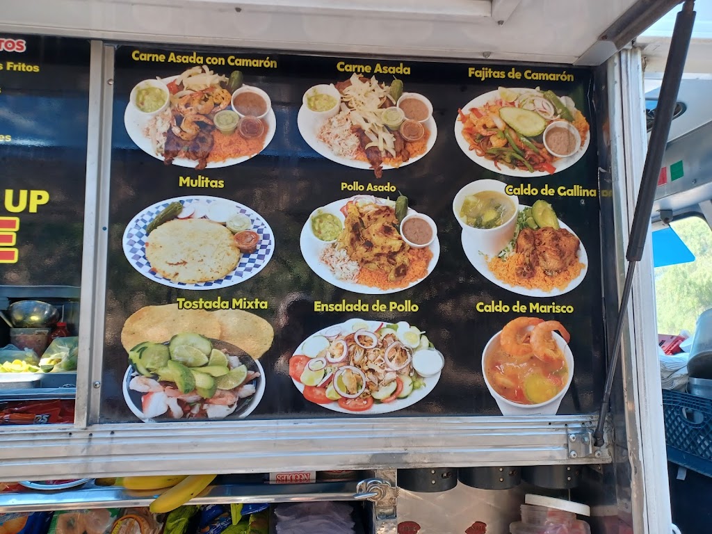 Margaritas Kitchen | restaurant | 13981 Mulholland Dr, Beverly Hills, CA 90210, USA | 3238641044 OR +1 323-864-1044