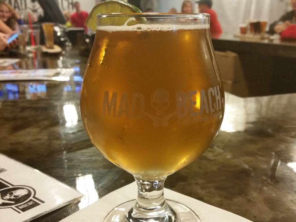 Mad Pub | restaurant | 12933 Village Blvd, Madeira Beach, FL 33708, USA | 7273977693 OR +1 727-397-7693