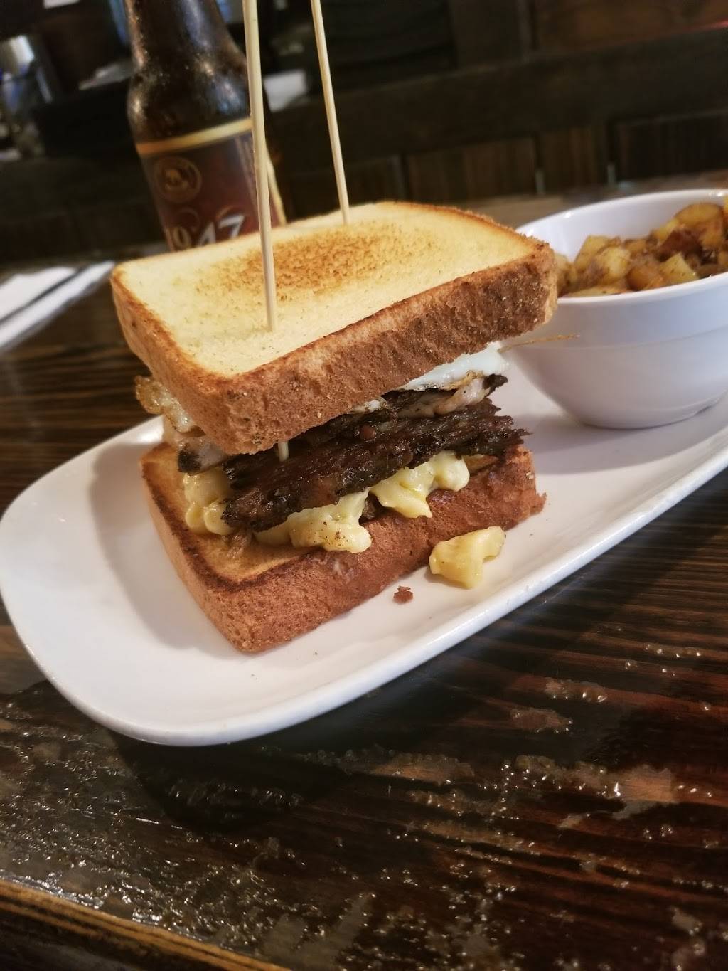 Slide Bar-B-Q | restaurant | 65th Pl, Maspeth, NY 11378, USA | 7185650565 OR +1 718-565-0565