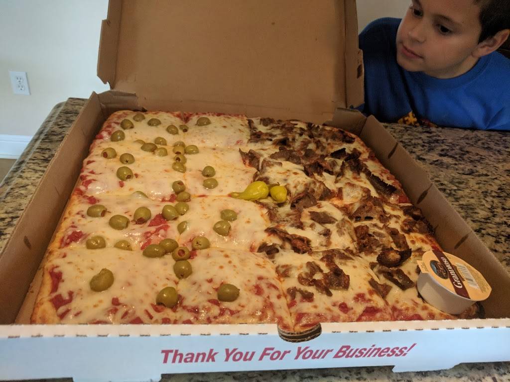 Pepperoncinis ll | meal delivery | 110 Imperial Plaza Drive, Imperial, PA 15126, USA | 7246950395 OR +1 724-695-0395