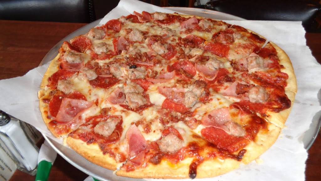 Dahmens at Hawks Landing | restaurant | 88 Hawks Landing Cir, Verona, WI 53593, USA | 6088485751 OR +1 608-848-5751