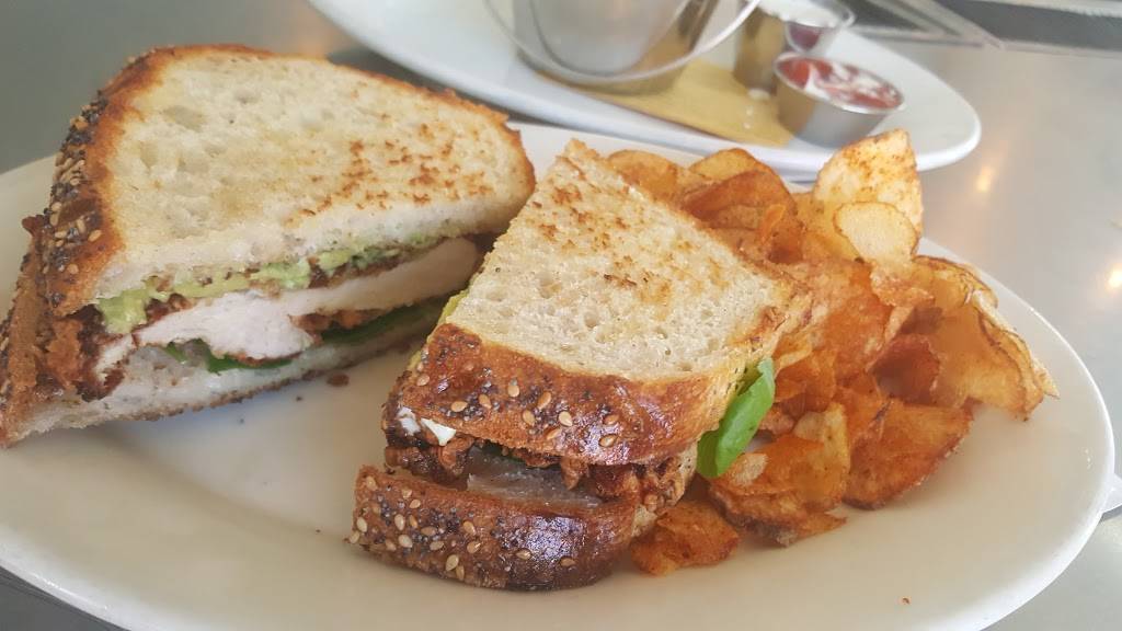 Zazu Kitchen + Farm | restaurant | 6770 McKinley St #150, Sebastopol, CA 95472, USA | 7075234814 OR +1 707-523-4814