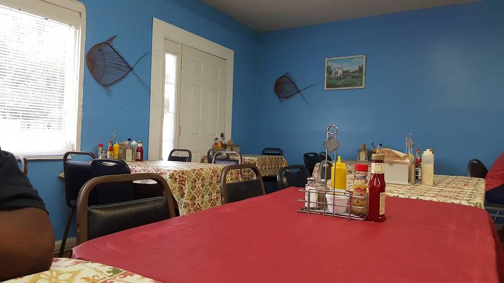 Bushs Fish & Chips | restaurant | 409 Main St, Graniteville, SC 29829, USA | 8036631073 OR +1 803-663-1073