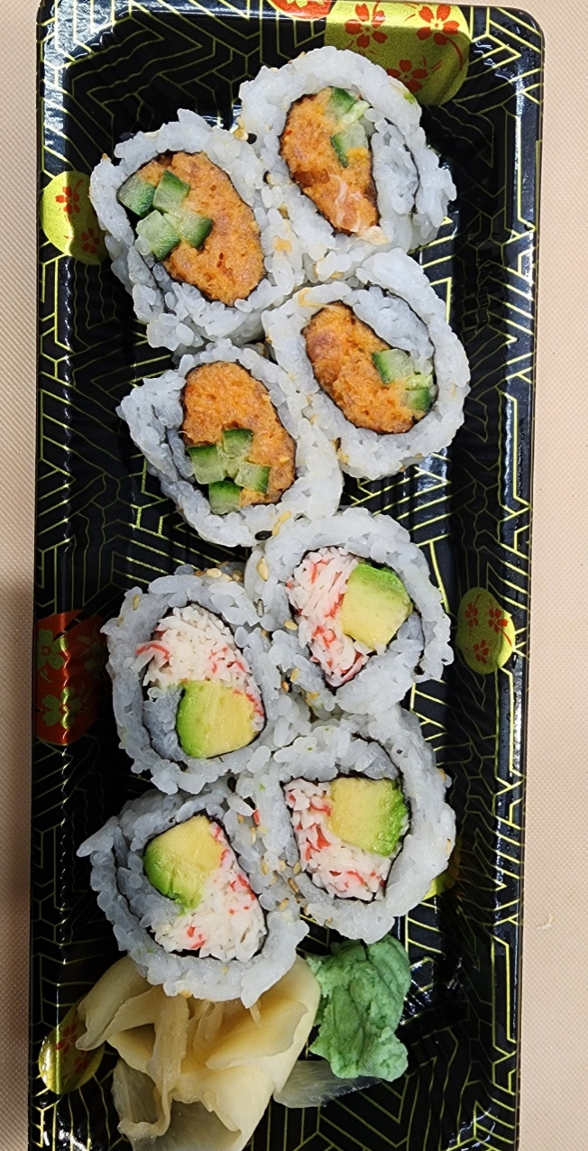 Sushi Box | meal takeaway | 5900 Centreville Crest Ln STE K, Centreville, VA 20121, USA | 7036081565 OR +1 703-608-1565
