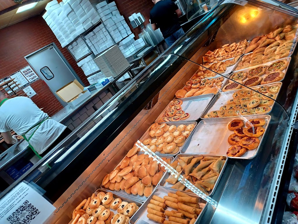New Yasmeen Bakery | restaurant | 13900 W Warren Ave, Dearborn, MI 48126, USA | 3135826035 OR +1 313-582-6035