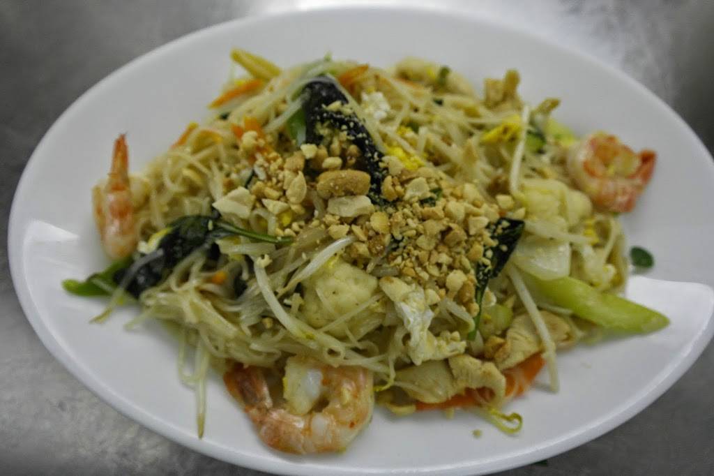 Pho Da Lat | restaurant | 131 Drum Hill Rd, Chelmsford, MA 01824, USA | 9787107636 OR +1 978-710-7636