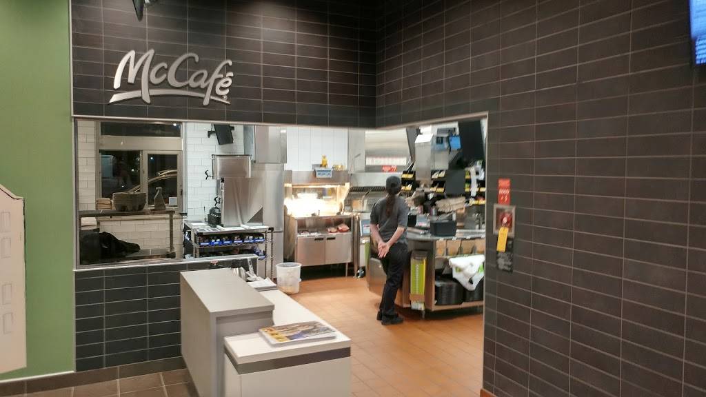 McDonalds | cafe | 8969 Fields Ertel Rd, Cincinnati, OH 45249, USA | 5136839667 OR +1 513-683-9667