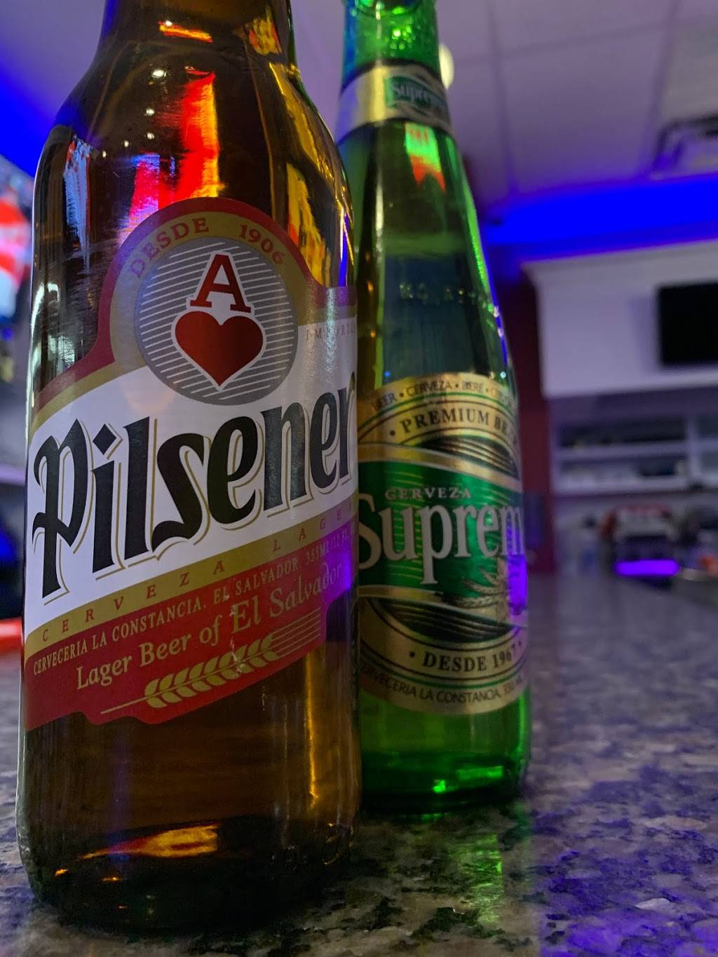 Mangos Restobar | restaurant | 7B Everett St, Revere, MA 02151, USA | 7816292966 OR +1 781-629-2966