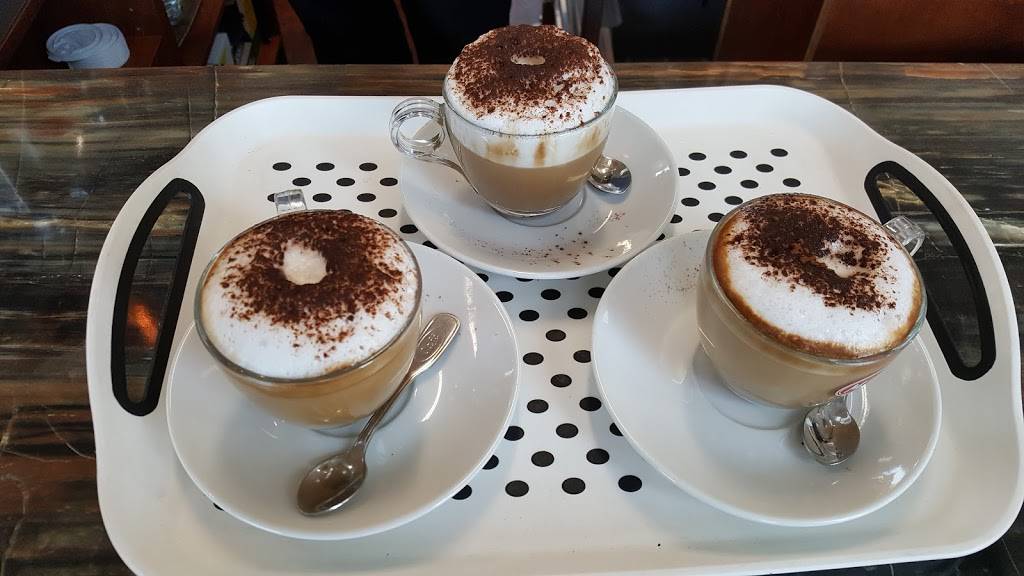 Laura RDP | restaurant | 8030 Boul Henri-Bourassa E, Anjou, QC H1E 1P3, Canada | 5146483777 OR +1 514-648-3777