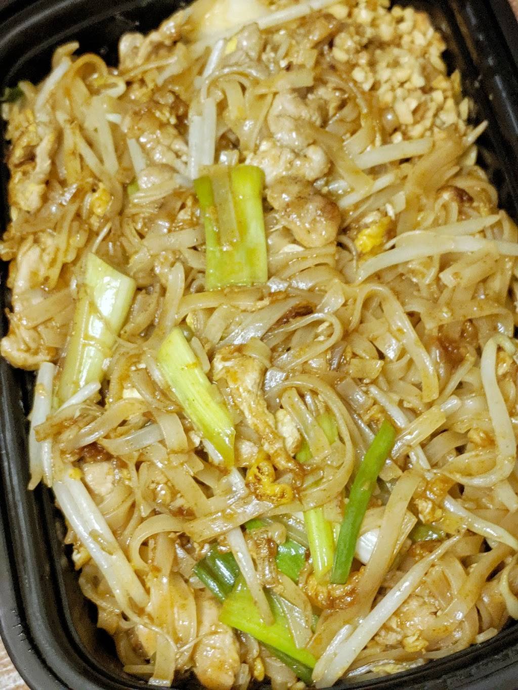 Thai basil | restaurant | 606 High St, Portsmouth, VA 23704, USA | 7579662698 OR +1 757-966-2698