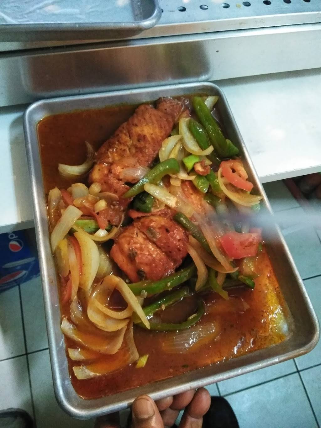 Royal Caribbean Restaurant | restaurant | 1568 Montier St, Pittsburgh, PA 15221, USA | 4122425226 OR +1 412-242-5226