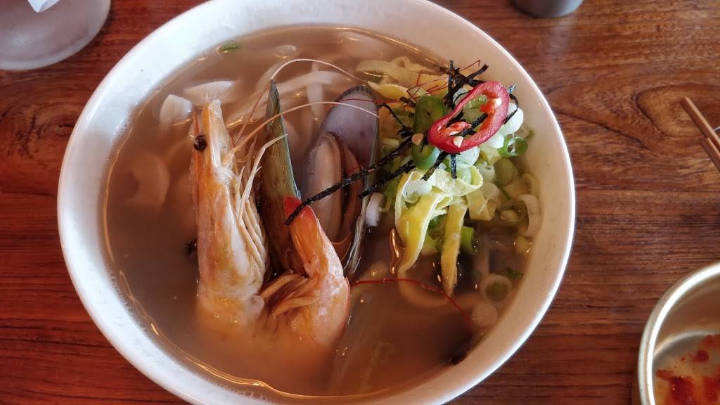 Sikgaek Gugu | restaurant | 247 Main St, Fort Lee, NJ 07024, USA | 2018495135 OR +1 201-849-5135