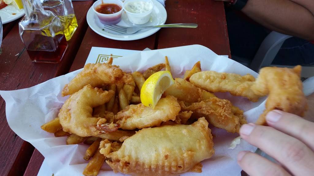 Boathouse Bar | restaurant | 2685 Lakeshore Blvd, Nice, CA 95464, USA | 7072742534 OR +1 707-274-2534