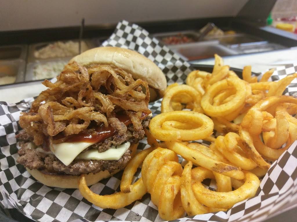 Castaways Pub And Grill | restaurant | 11863 MO-13 Unit 24, Kimberling City, MO 65686, USA | 4177394767 OR +1 417-739-4767