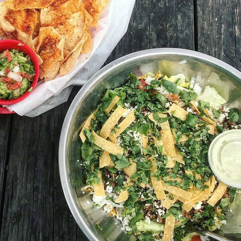 Fuzzys Taco Shop | restaurant | 1712 Southwest Pkwy #100, College Station, TX 77840, USA | 9797648226 OR +1 979-764-8226