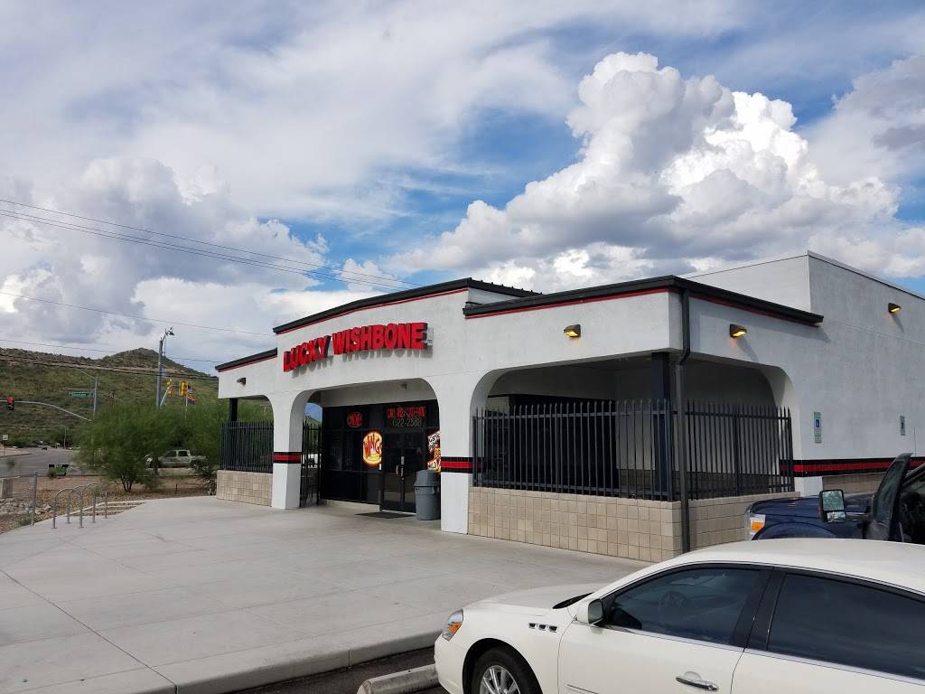 Lucky Wishbone | restaurant | 1465 W Silverlake Rd, Tucson, AZ 85713, USA | 5206222588 OR +1 520-622-2588