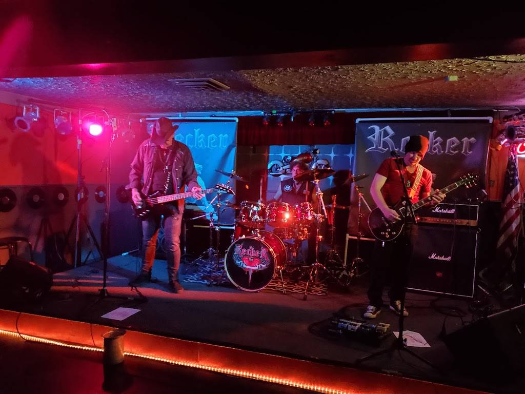 Eastside Bar and Grill | restaurant | 2530 NE 82nd Ave, Portland, OR 97220, USA | 5032342337 OR +1 503-234-2337