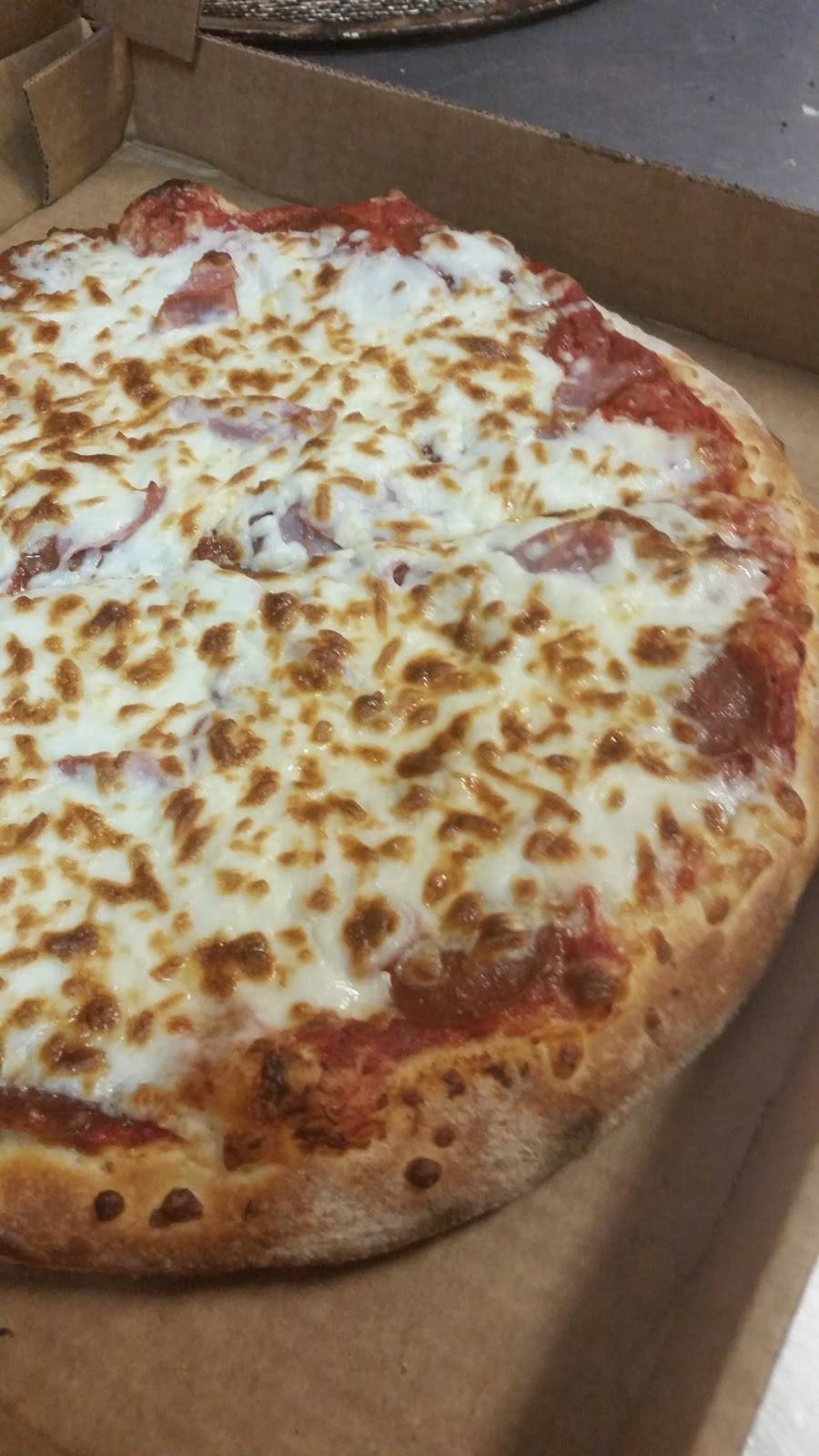Americas Best Your Homestyle Pizza | restaurant | 3014 E Meighan Blvd, Gadsden, AL 35903, USA | 2564922222 OR +1 256-492-2222