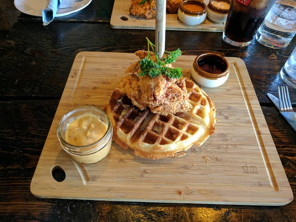 Door FiftyFive | restaurant | 55 Lakeshore Rd E, Mississauga, ON L5G 1C9, Canada | 9059907200 OR +1 905-990-7200