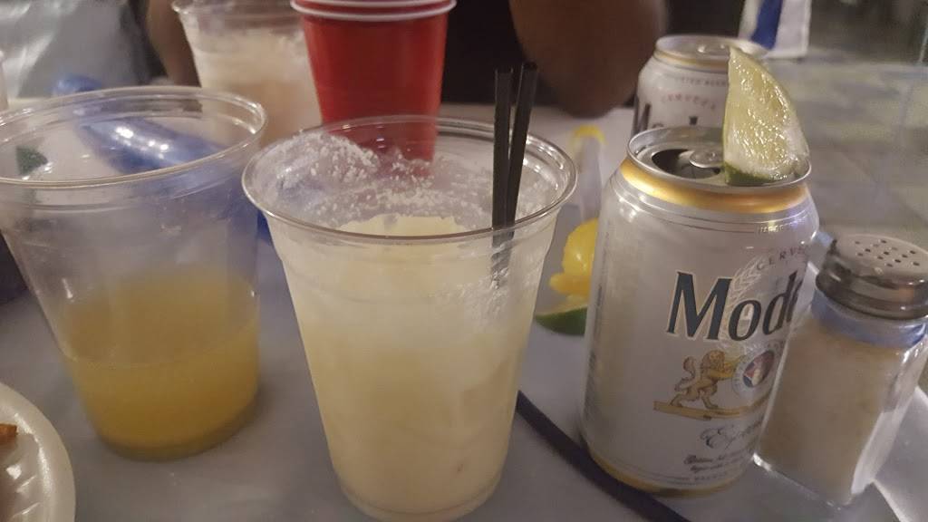 Restaurant Santiago | restaurant | 3139 N Central Ave, Chicago, IL 60634, USA | 7733022126 OR +1 773-302-2126