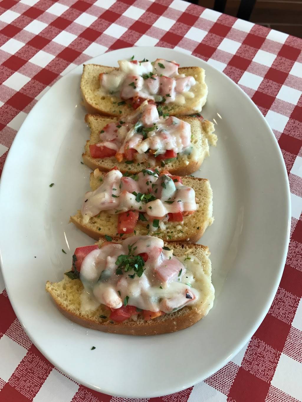 Di Meos Pizzeria | restaurant | 1663 Crofton Center, Crofton, MD 21114, USA | 4107211501 OR +1 410-721-1501