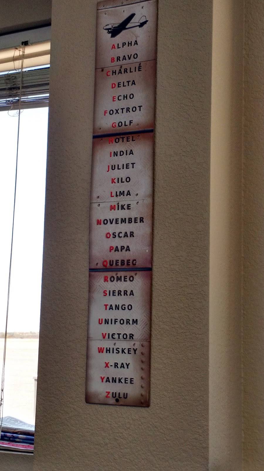 Foxtrot Café | restaurant | 3225 N Lear Ave, Casa Grande, AZ 85122, USA | 5208584577 OR +1 520-858-4577