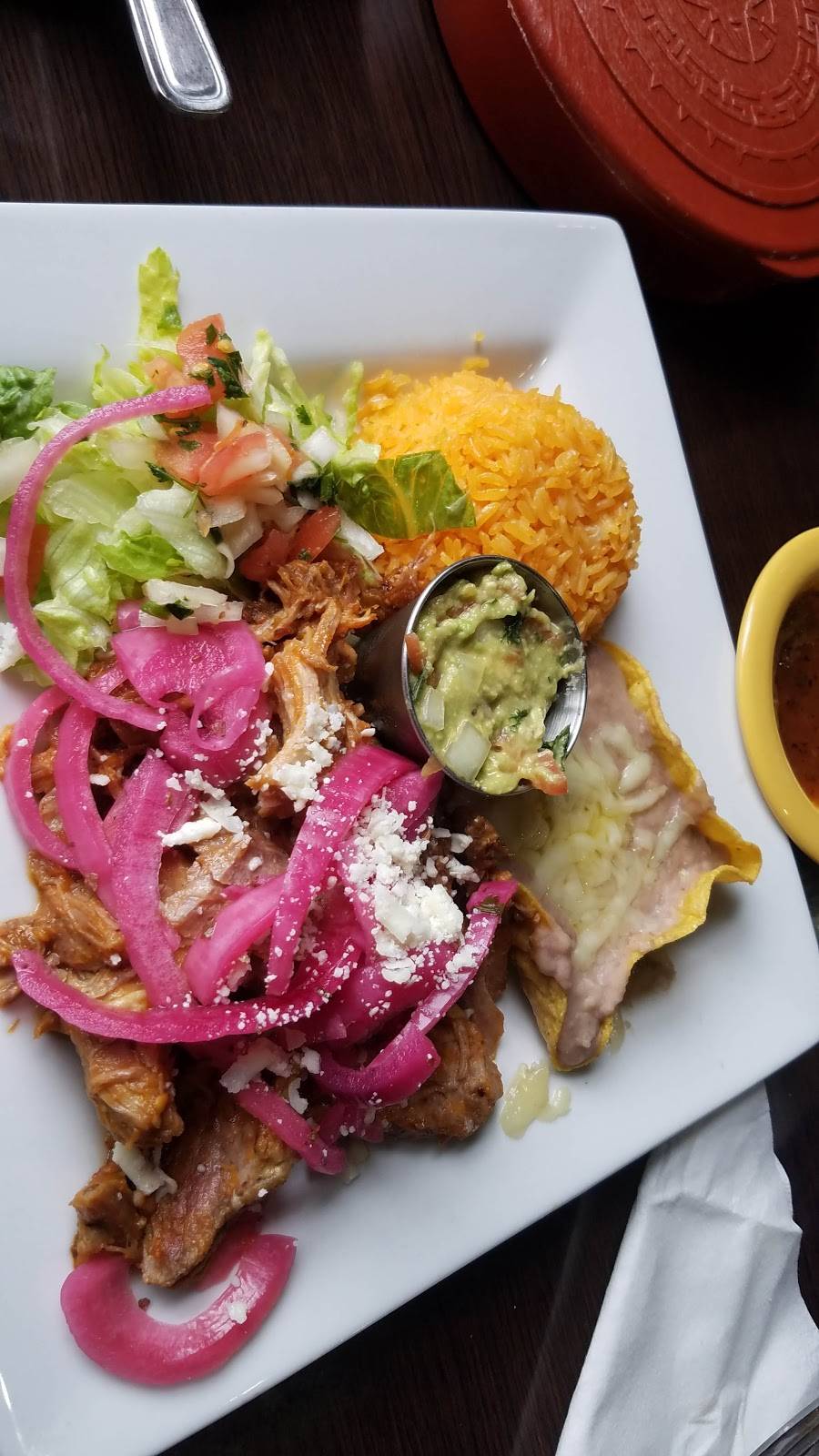 Tequilas Mexican Grill & Cantina | restaurant | 6 Vinal Square, North Chelmsford, MA 01863, USA | 9787105512 OR +1 978-710-5512