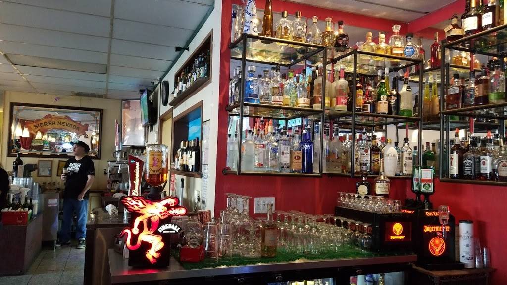 Bambinos Italian Restaurant and full bar | restaurant | 1895 Farm Bureau Rd, Concord, CA 94519, USA | 9256876363 OR +1 925-687-6363