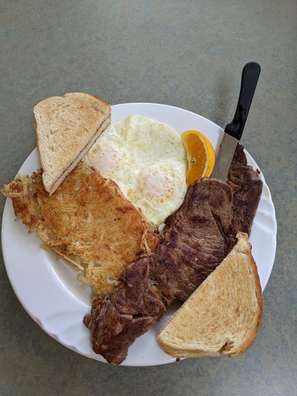 Remys Cafe | restaurant | 1565 S Highland Ave, Clearwater, FL 33756, USA | 7274004043 OR +1 727-400-4043