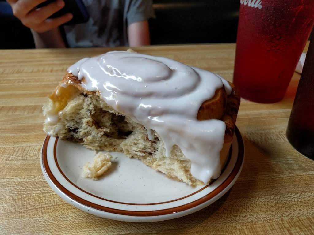 Swedish Inn | restaurant | 12678 Lake Blvd, Lindstrom, MN 55045, USA | 6512572571 OR +1 651-257-2571