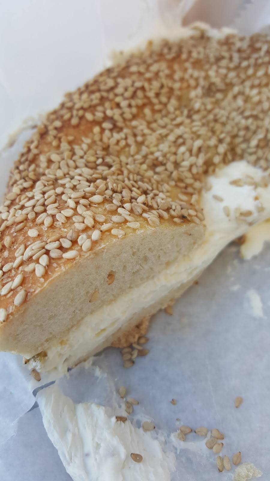 Bagel Emporium | bakery | 1820, 391 Main St, Armonk, NY 10504, USA | 9142739111 OR +1 914-273-9111