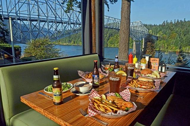 Bridgeside | restaurant | 745 NW Wa Na Pa St, Cascade Locks, OR 97014, USA | 5413748477 OR +1 541-374-8477
