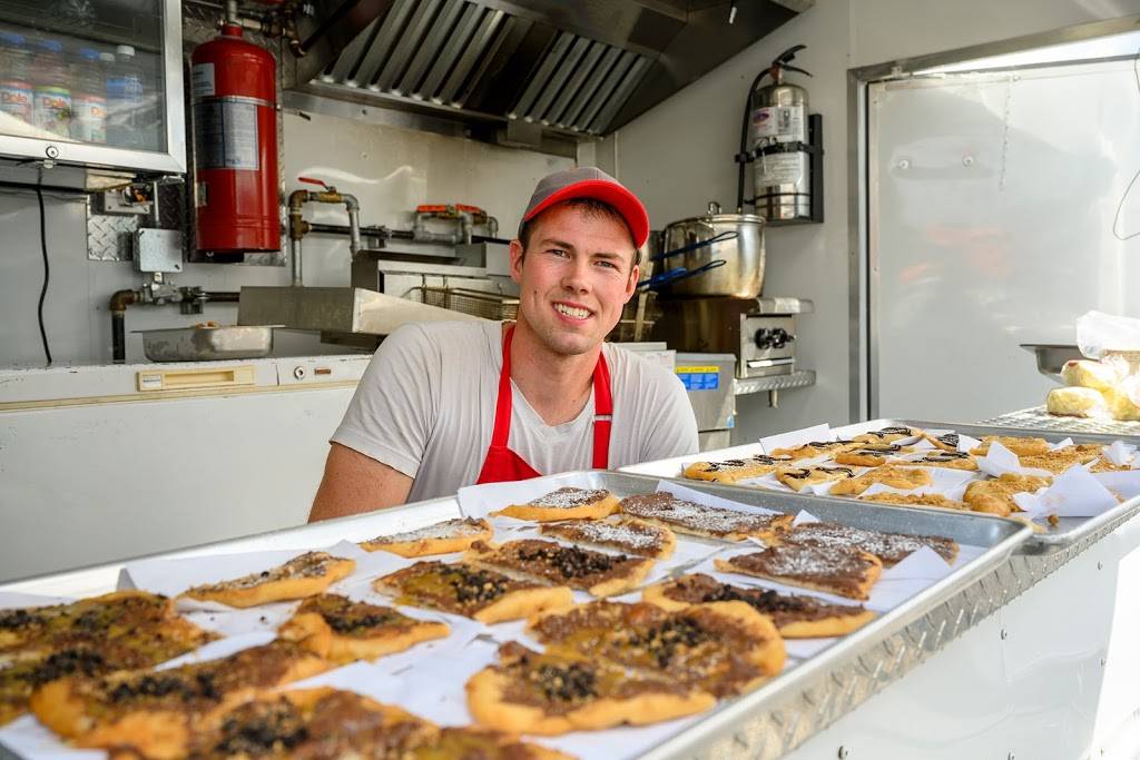 Érablière la coulée Suisse | restaurant | 145 Chemin de Saint-Armand, Frelighsburg, QC J0J 1C0, Canada | 5147173845 OR +1 514-717-3845