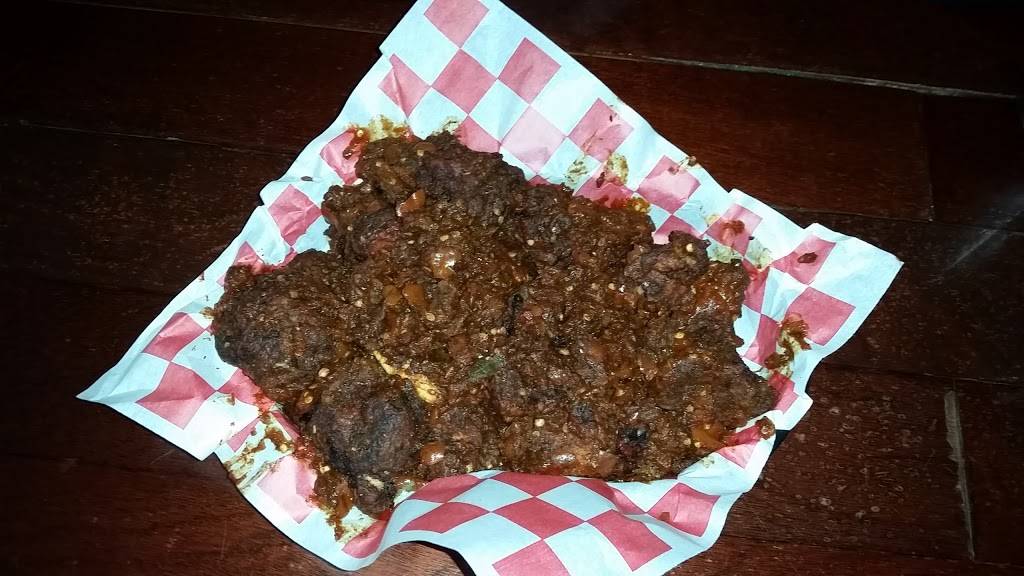 Bellas Sports Pub | restaurant | 134 Broadway St, Chico, CA 95928, USA | 5308935253 OR +1 530-893-5253