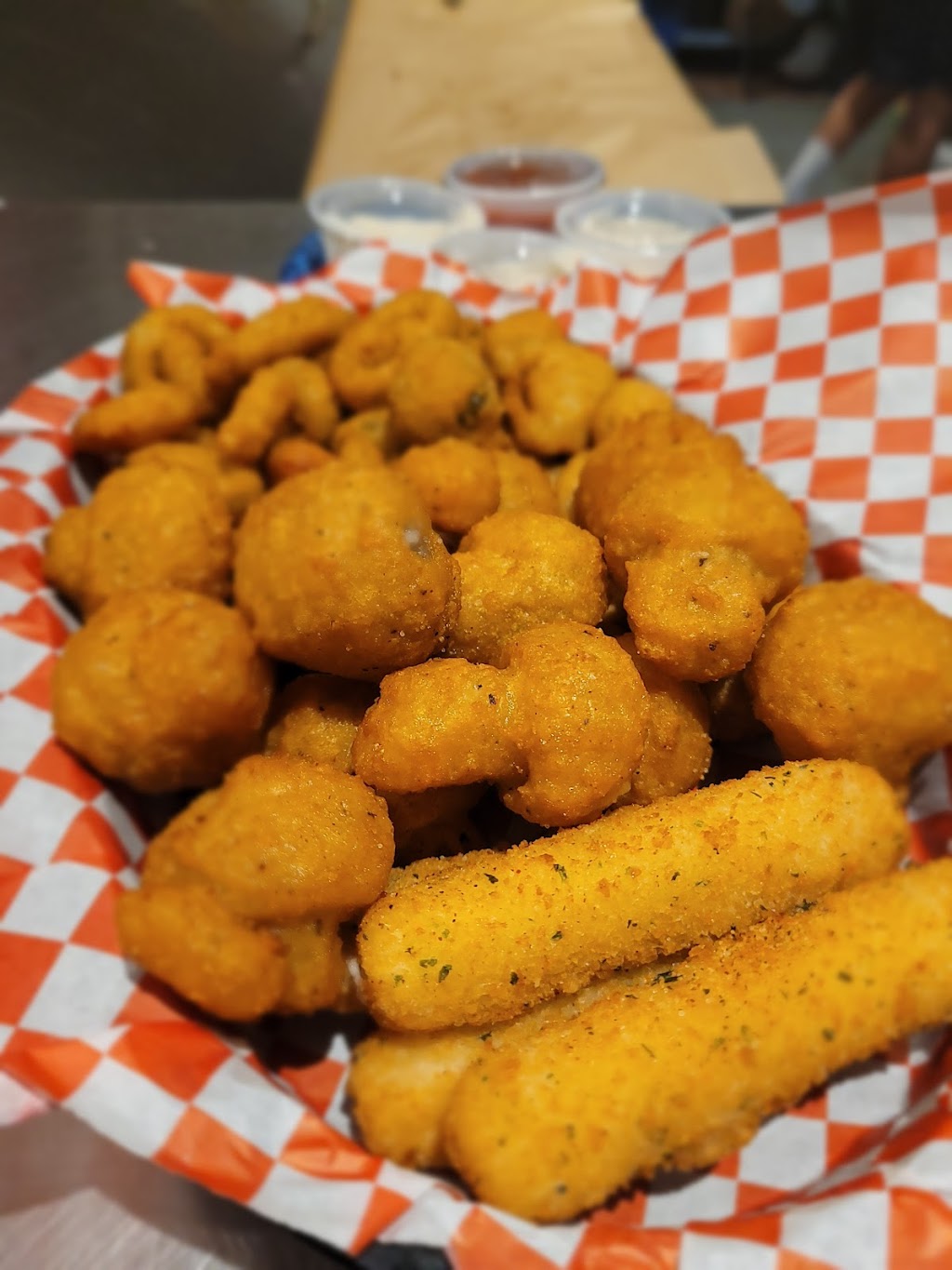 Catch Pen | restaurant | 103 N, Robinson St, Miles, TX 76861, USA | 3254682354 OR +1 325-468-2354