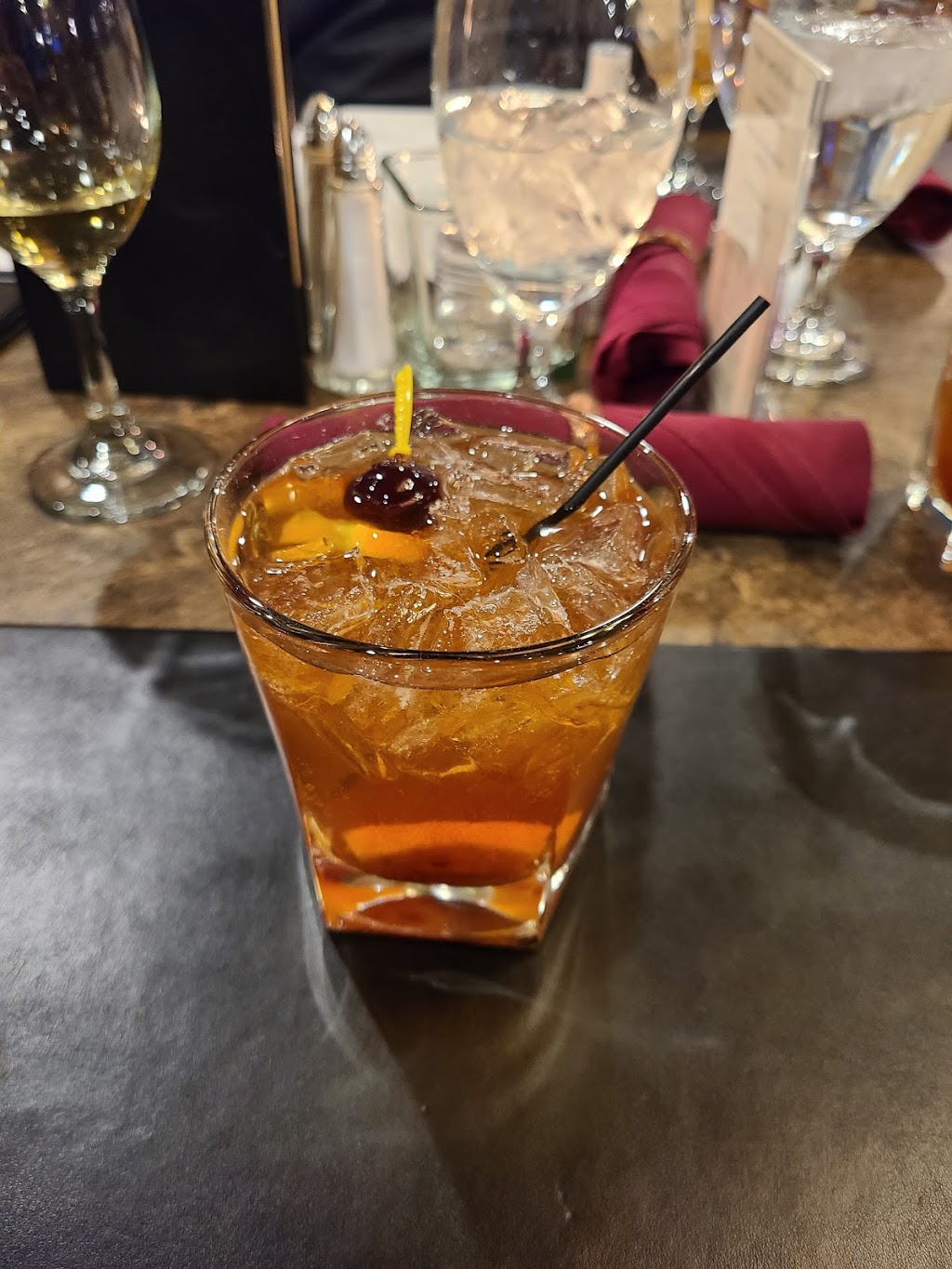 Wilson Creek Inn | restaurant | 932 N Broadway St #1514, Menomonie, WI 54751, USA | 7152356124 OR +1 715-235-6124