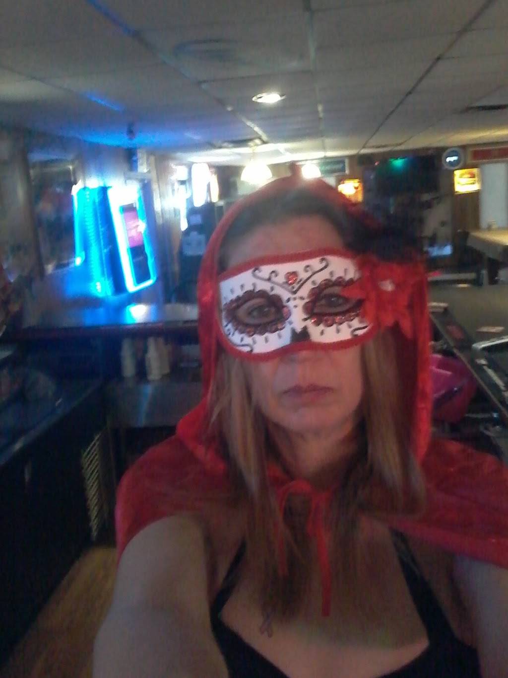 The Pour House | restaurant | 754 IL-4, Marissa, IL 62257, USA | 6182952800 OR +1 618-295-2800