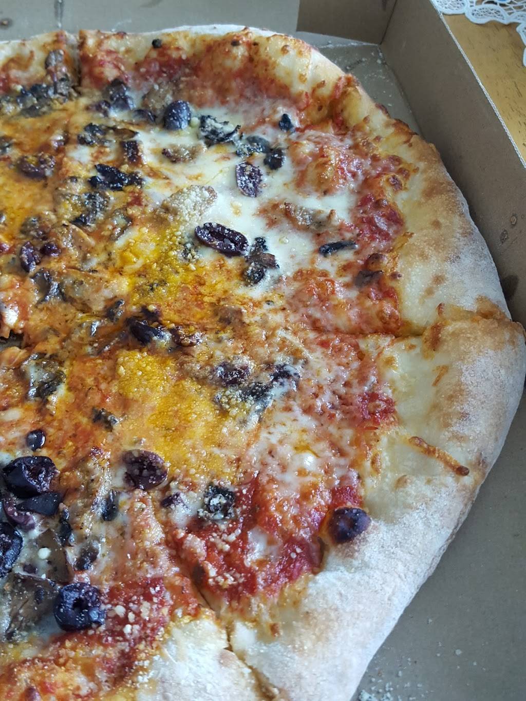 Stoned Pizza Italian Grille | restaurant | 4801 34th St S, St. Petersburg, FL 33711, USA | 7272738053 OR +1 727-273-8053