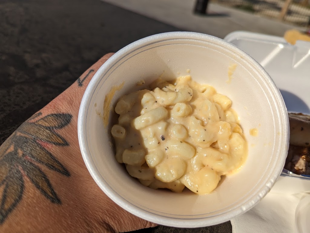 Smokin & Tipping BBQ | restaurant | 302 N 9th St, Modesto, CA 95350, USA | 2097190457 OR +1 209-719-0457