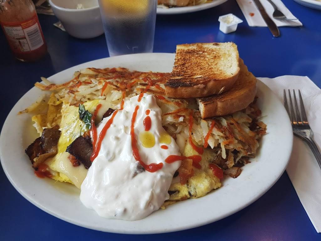 Uptown Diner | restaurant | 2548 Hennepin Ave, Minneapolis, MN 55405, USA | 6128740481 OR +1 612-874-0481