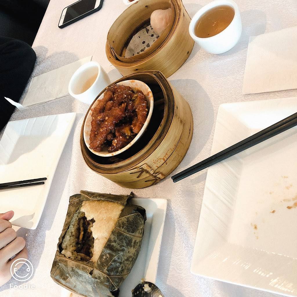 Pearl Harbourfront Chinese Cuisine | restaurant | 207 Queens Quay W Unit 200, Toronto, ON M5J 1A7, Canada | 4162031233 OR +1 416-203-1233