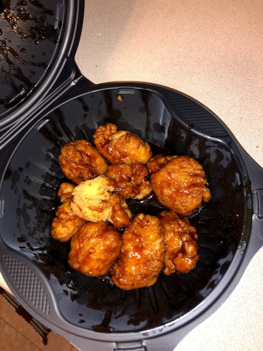 Pizza Hut | restaurant | 8001 Castor Ave, Philadelphia, PA 19152, USA | 2157420500 OR +1 215-742-0500