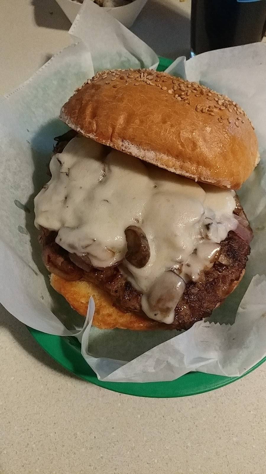 Between the Greens | restaurant | 3315 County Rd I, Saukville, WI 53080, USA | 2622849808 OR +1 262-284-9808