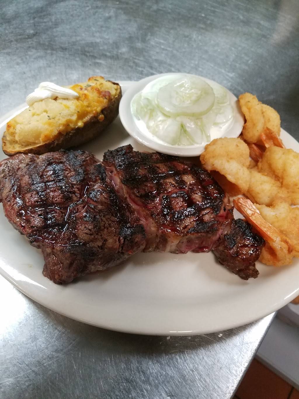 The Rib Cage | restaurant | 144 Chesterfield Ln, Maumee, OH 43537, USA | 4198870828 OR +1 419-887-0828