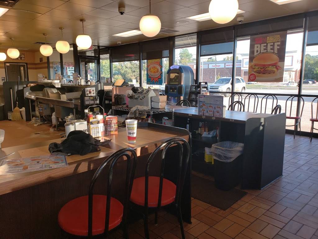 Waffle House | meal delivery | 3998 Methodist Cir, Bessemer, AL 35022, USA | 2054281900 OR +1 205-428-1900