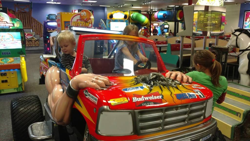 Chuck E. Cheese | restaurant | 9196 N Skyview Ave, Kansas City, MO 64154, USA | 8165051645 OR +1 816-505-1645