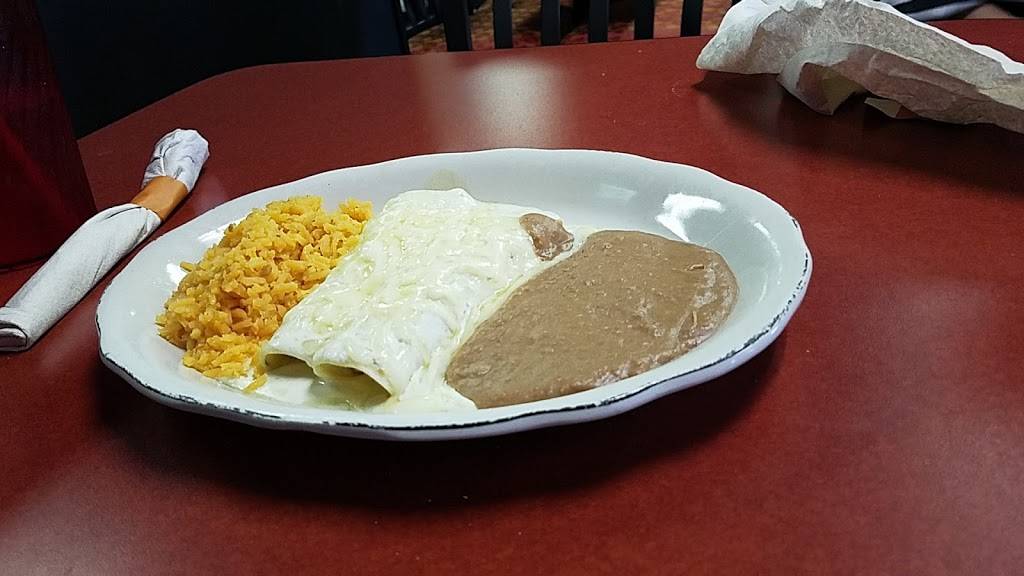 Memo’s Mexican Restaurant & Bar | restaurant | 407 Plum St, Lampasas, TX 76550, USA | 5125645166 OR +1 512-564-5166