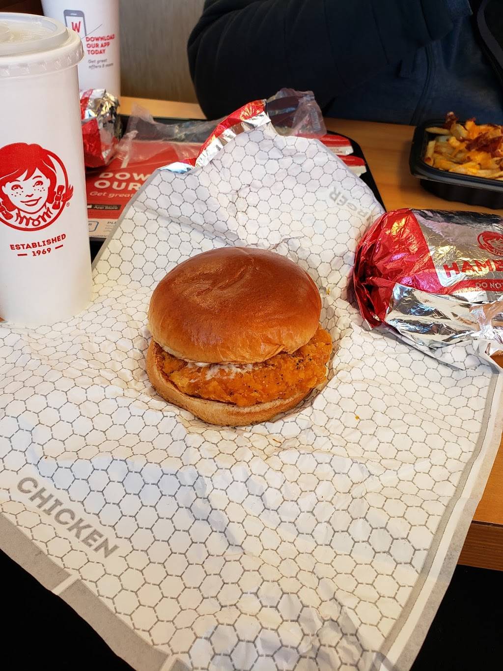 Wendys | restaurant | 515 Alfred St, Biddeford, ME 04005, USA | 2072833426 OR +1 207-283-3426